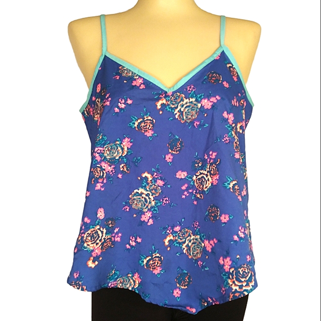{Delia's} Floral Flowy Tank